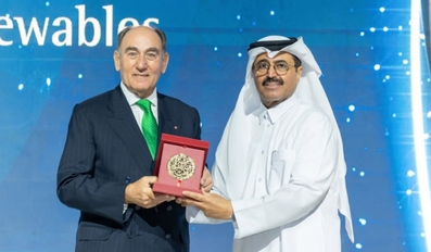 Ignacio Galan receives the 2025 International Energy Award in Qatar